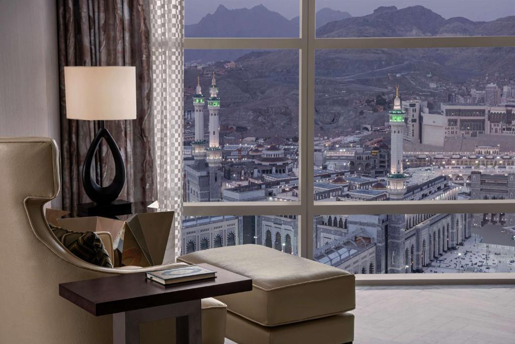 Millennium Al Aqeeq Hotel — Madinah